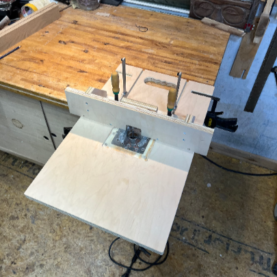 Portable Plywood Router Table Plans by Newman Specials!